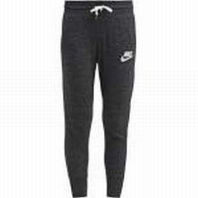 nouveau survetement nike femme